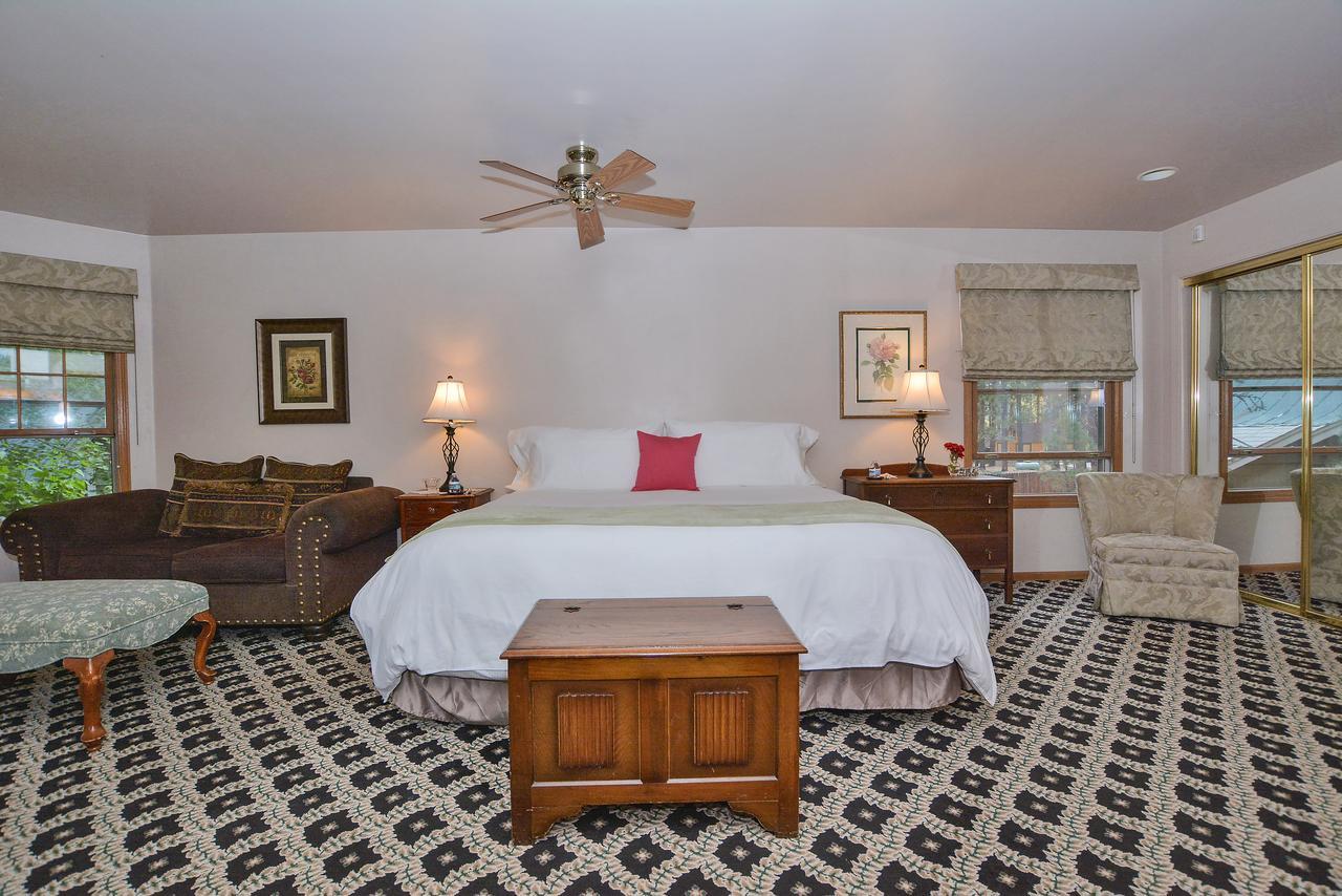 Alpenhorn Bed And Breakfast Big Bear Lake Esterno foto