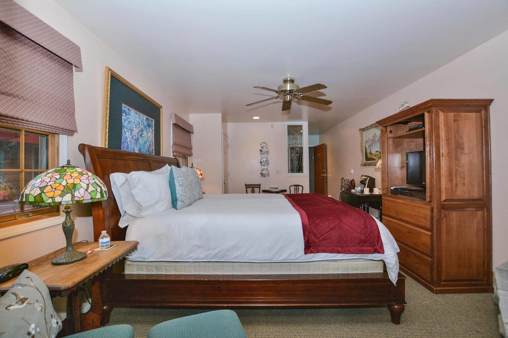 Alpenhorn Bed And Breakfast Big Bear Lake Esterno foto