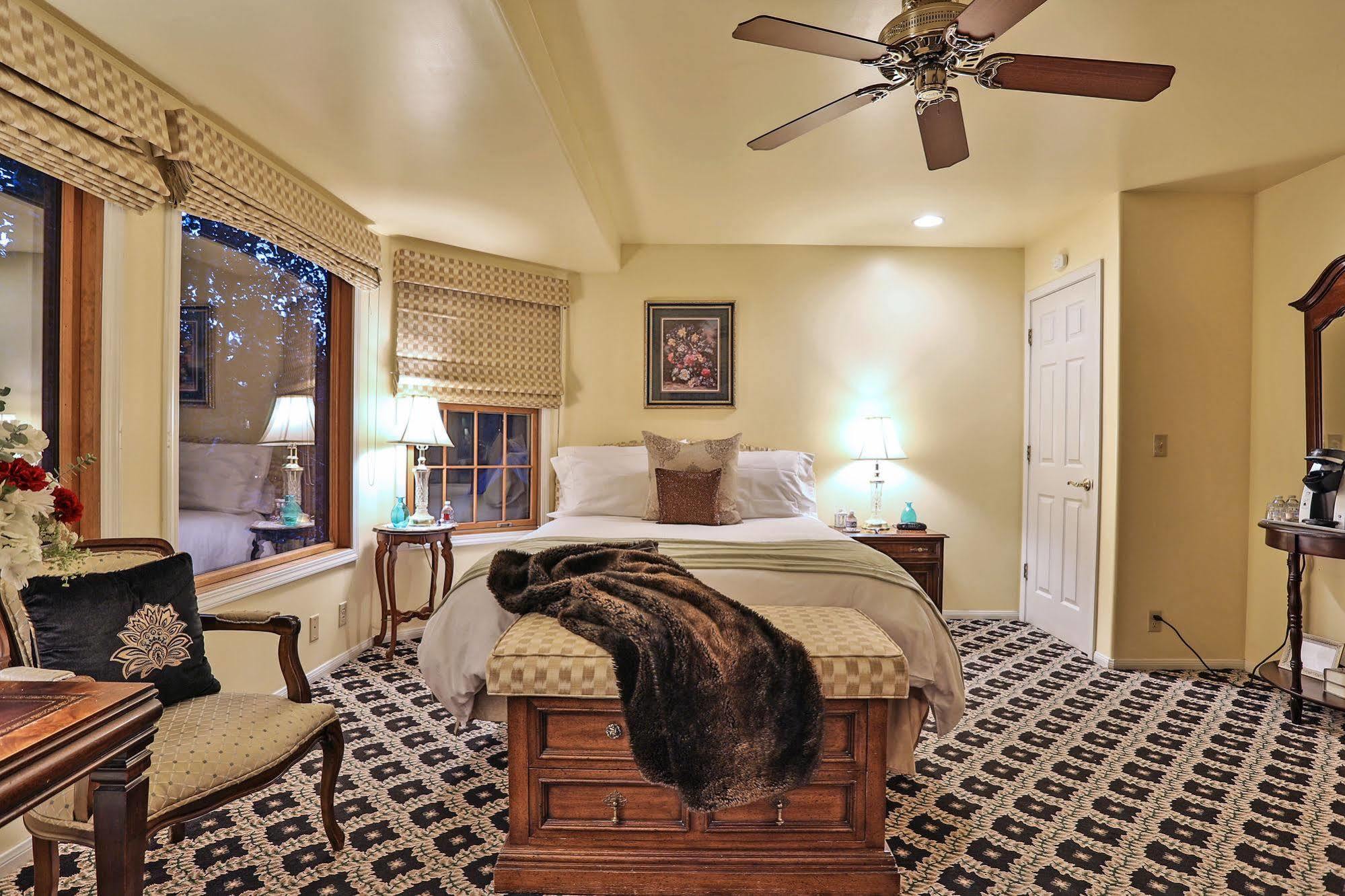 Alpenhorn Bed And Breakfast Big Bear Lake Esterno foto