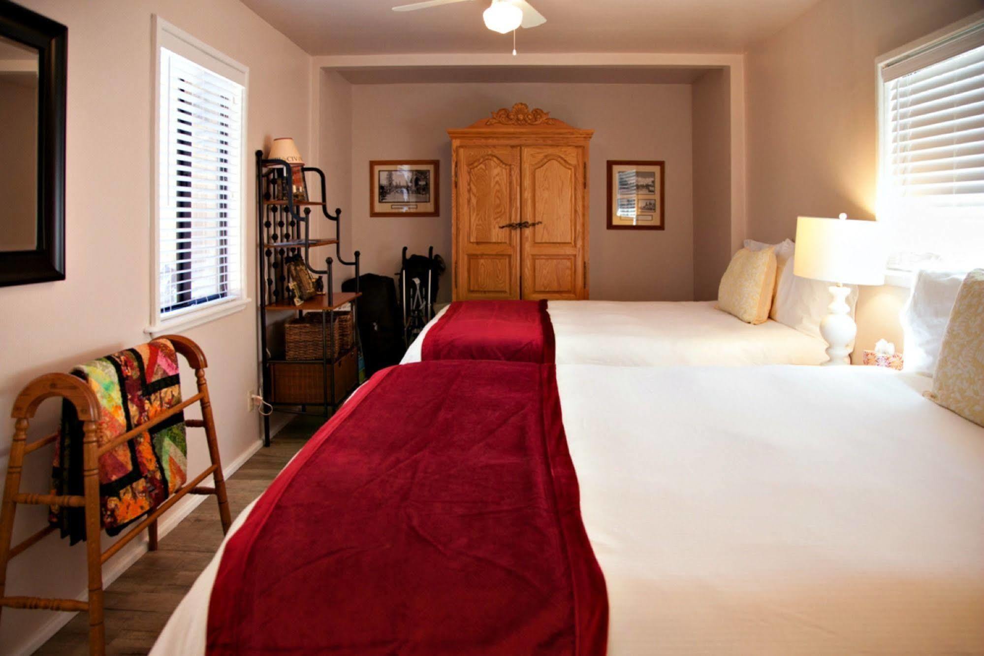 Alpenhorn Bed And Breakfast Big Bear Lake Esterno foto